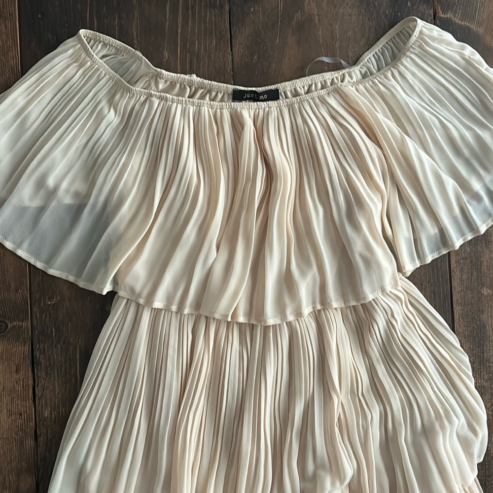 Just Me Tiered Pleated Dress - Picture 3 of 7
